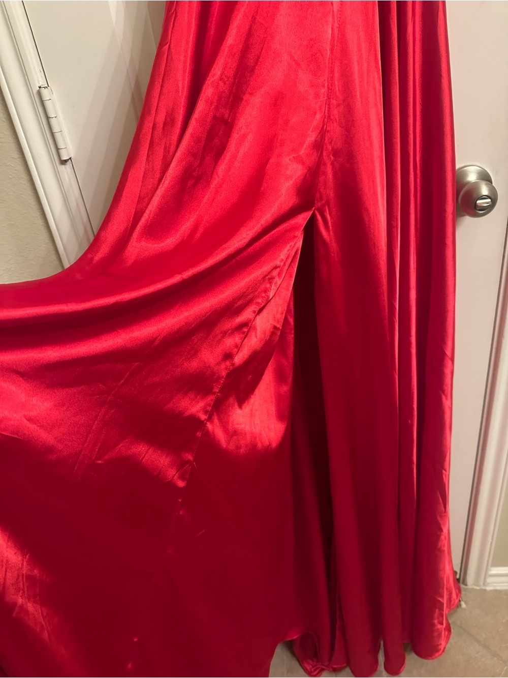 NWT Faviana Red Satin V-Neck Spaghetti Strap Maxi Prom Bridesmaid Slit Dress - Picture 6 of 10